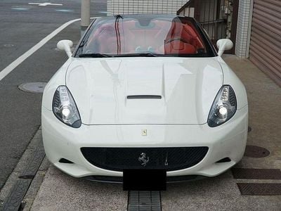 Gebraucht Ferrari California 489 PS (359 kW) 2013 Weiß Cabrio