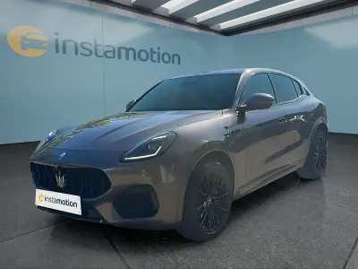 Neu Maserati Grecale 330 PS (242 kW) 2026 Grau SUV