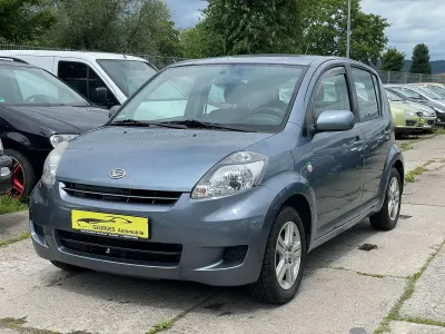 Gebraucht Daihatsu Sirion 87 PS (63 kW) 2007 Blau Kleinwagen