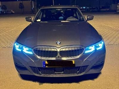 BMW 330e