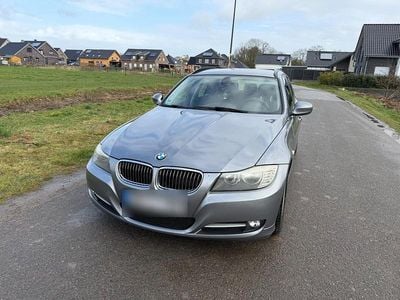 Gebraucht BMW 320 Performance 184 PS (135 kW) 2012 Grau Kombi
