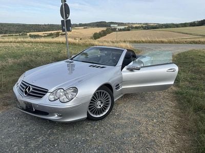 Usata Mercedes SL500 306 CV (225 kW) 2002 Argento Cabrio