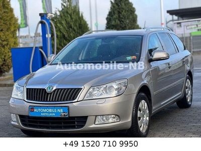 Beige Gebraucht 2011 Skoda Octavia Impuls Edition Kombi | 2.900 € (Guter Preis)