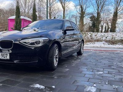 Gebraucht BMW 116 136 PS (100 kW) 2014 Schwarz Kleinwagen