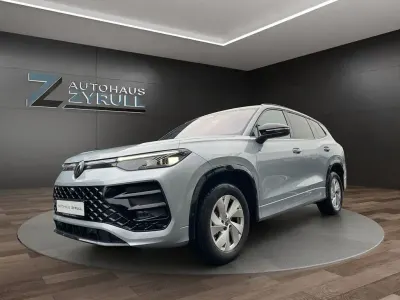 Gebraucht VW Tayron Sport 150 PS (110 kW) 2025 Silber SUV