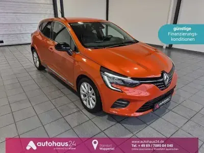 Brugt Renault Clio V Intens 91 HK (66 kW) 2022 Orange Sedan
