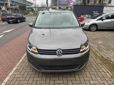 Grau Gebraucht 2012 VW Touran Van / Kleinbus | 5.990 € (Fairer Preis)