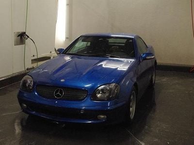 Blau Gebraucht 2000 Mercedes SLK200 Cabrio | 7.000 €