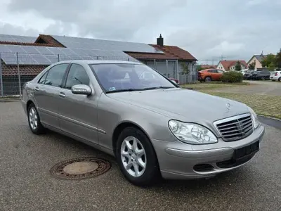Używany Mercedes S430 279 KM (205 kW) 2004 Złoty Sedan/Limuzyna