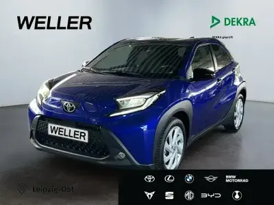 Gebraucht Toyota Aygo X X-play 72 PS (52 kW) 2024 Blau SUV