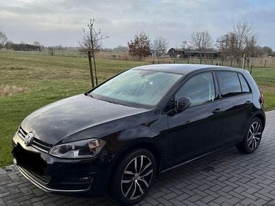 Gebraucht VW Golf VII Allstar 110 PS (80 kW) 2016 Schwarz Limousine