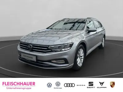 Gebraucht VW Passat Business 150 PS (110 kW) 2022 Silber Kombi