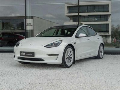 Begagnad Tesla Model 3 Long Range AWD 324 kW (441 HK) 2021 Vit Sedan