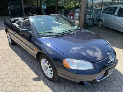Gebraucht Chrysler Sebring Cabriolet 141 PS (103 kW) 2002 Blau Cabrio