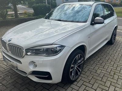 BMW X5 M50