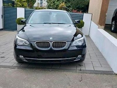BMW 525