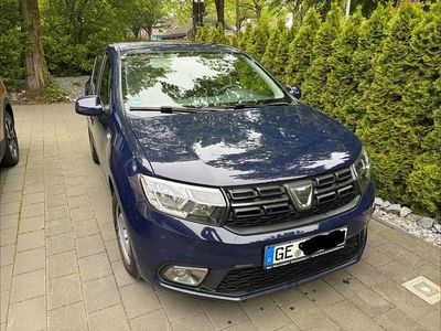 Second-hand Dacia Sandero Comfort 90 CP (66 kW) 2018 Albastru Berlinǎ