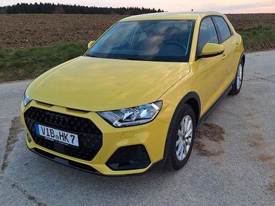 Gebraucht Audi A1 Sport 95 PS (69 kW) 2022 Gelb SUV