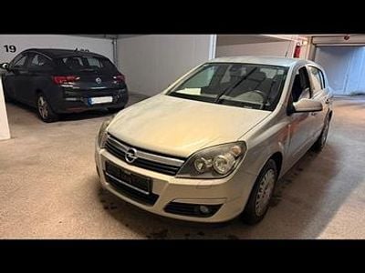 Gebraucht Opel Astra 125 PS (91 kW) 2005 Silber Limousine