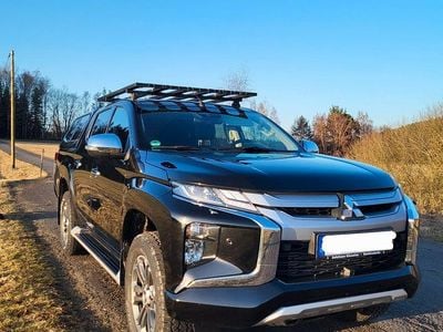 Gebraucht Mitsubishi L200 150 PS (110 kW) 2021 Schwarz Pickup