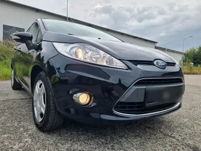 Gebraucht Ford Fiesta 81 PS (59 kW) 2009 Schwarz Kleinwagen