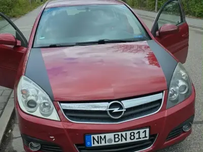 Gebraucht Opel Signum 155 PS (114 kW) 2005 Schwarz Kleinwagen
