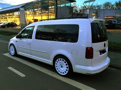 Second-hand VW Caddy Maxi 150 CP (110 kW) 2018 Alb Monovolum