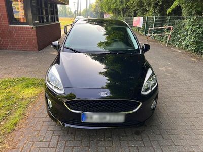 gebraucht Ford Fiesta 1,1 52kW Cool & Connect Cool & Connect