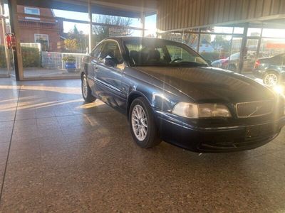 Blau Gebraucht 1998 Volvo C70 Comfort Coupé | 2.490 €