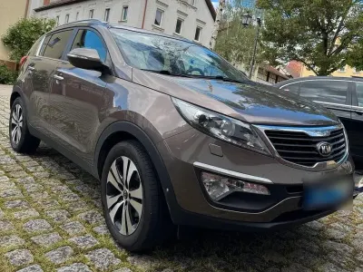 Gebraucht Kia Sportage 136 PS (100 kW) 2013 Braun SUV