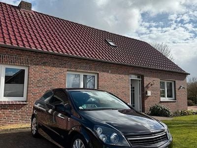 Gebraucht Opel Astra GTC OPC 140 PS (102 kW) 2010 Schwarz Coupé