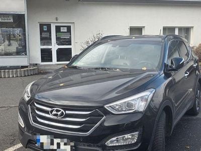 Hyundai Grand Santa Fe
