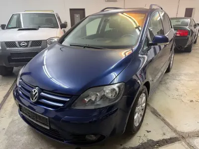 Gebraucht VW Golf VI United 102 PS (75 kW) 2008 Blau Kleinwagen