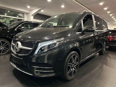 Schwarz Gebraucht 2019 Mercedes V300 Exclusive Van / Kleinbus | 58.000 € (Fairer Preis)