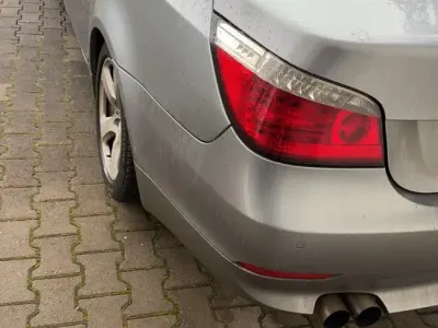 Gebraucht BMW 520 170 PS (125 kW) 2004 Silber Limousine