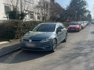 Gebraucht VW Golf VII 150 PS (110 kW) 2019 Blau Limousine