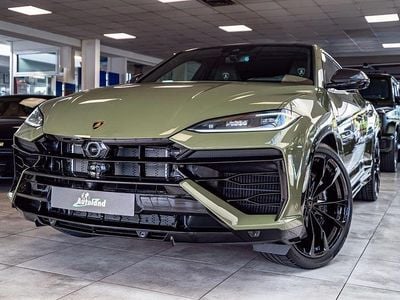Neu Lamborghini Urus 799 PS (587 kW) 2025 Grün SUV
