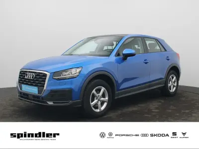 Gebraucht Audi Q2 Advanced 150 PS (110 kW) 2020 Arablau kristalleffekt SUV