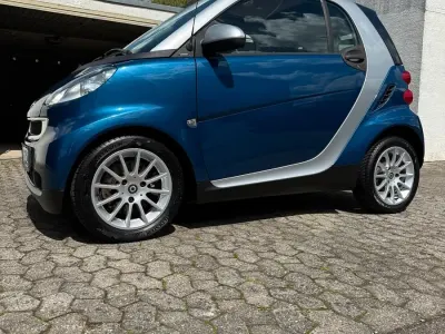 Gebraucht Smart ForTwo Coupé 71 PS (52 kW) 2011 Blau Coupé