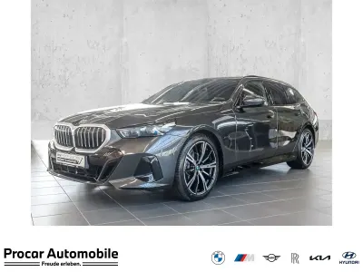 Gebraucht BMW 520 M Sport 360 PS (264 kW) 2025 Grau Kombi