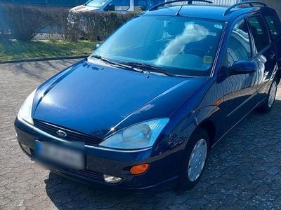 Usata Ford Focus 115 CV (84 kW) 1999 Blu Station wagon