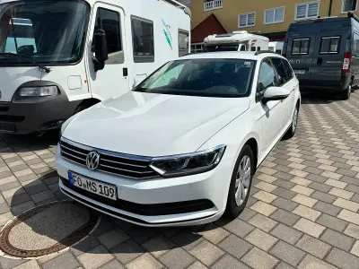 Gebraucht VW Passat Trendline 150 PS (110 kW) 2019 Weiß Kombi