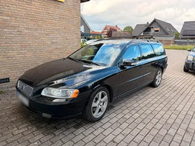 Gebraucht Volvo V70 170 PS (125 kW) 2006 Schwarz Kombi