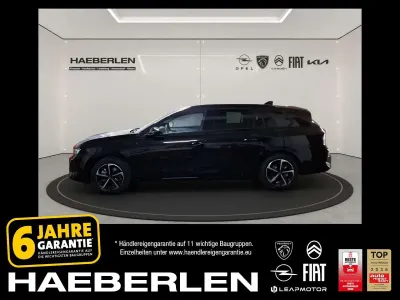 Neu Opel Astra Edition 131 PS (96 kW) 2025 Schwarz Kleinwagen