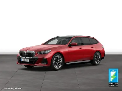 Gebraucht BMW i5 M Sport 250 kW (340 PS) 2025 Rot Kombi