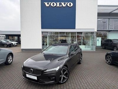 Usata Volvo V60 Plus 197 CV (144 kW) 2025 Grigio Station wagon
