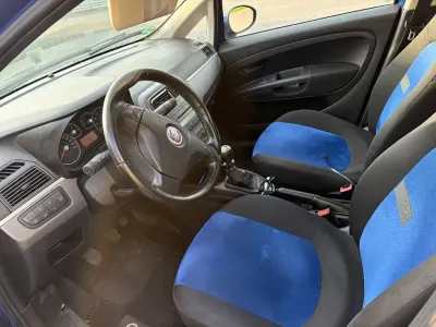 Gebraucht Fiat Punto Sport 95 PS (69 kW) 2008 Blau Kleinwagen