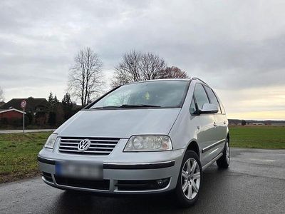 Silber Gebraucht 2007 VW Sharan Van / Kleinbus | 6.099 € (Teuer)