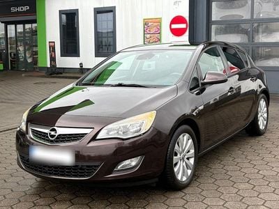 Gebraucht Opel Astra 120 PS (88 kW) 2012 Braun Limousine