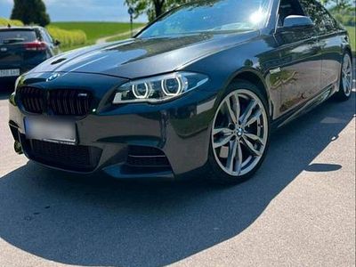 BMW M550
